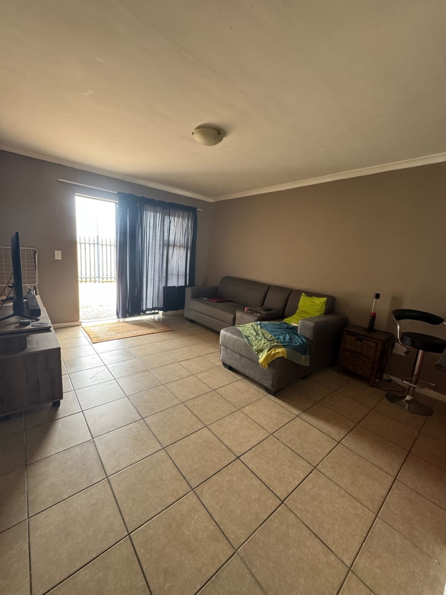 2 Bedroom Property for Sale in Fairview Golf Estate Western Cape